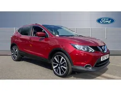 Red Used 2016 Nissan Qashqai Tekna SUV | £8,298 (Fair price)