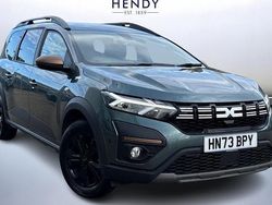 Used 2025 Dacia Jogger Extreme MPV | £17,199 (Fair price)