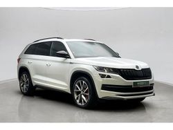 Moon white metallic Used 2020 Skoda Kodiaq SportLine SUV | £25,697 (Fair price)