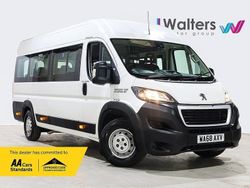 White Used 2018 Peugeot Boxer Van | £19,500 (Expensive)