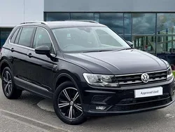 Deep black pearl Used 2018 VW Tiguan SE SUV | £17,247 (Good price)