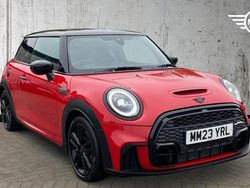 Red Used 2023 Mini Cooper S Hatch Hatchback | £23,799 (Fair price)