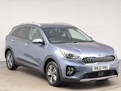Blue Used 2021 Kia Niro 2 SUV | £15,998 (Fair price)