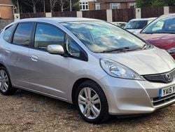 Silver Used 2015 Honda Jazz ES Hatchback | £4,999 (Good price)