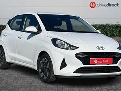 Special solid paint atlas white Used 2024 Hyundai i10 Advanced Hatchback | £12,850 (Fair price)