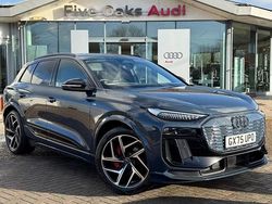 New 2025 Audi Q6 e-tron Performance SUV | £59,990 (Super price)