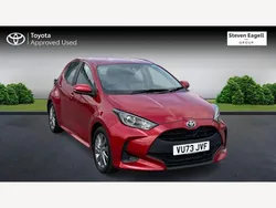 Red Used 2023 Toyota Yaris Hybrid Hatchback | £17,368 (Fair price)