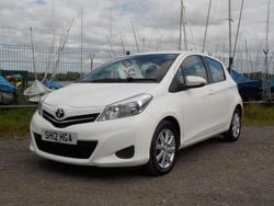 White Used 2012 Toyota Yaris Hatchback | £4,995 (Fair price)