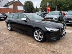 Black Used 2019 Volvo V90 R-Design Estate | £15,990 (Good price)
