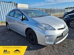 Silver Used 2013 Toyota Prius T3 Hatchback | £2,798 (Fair price)