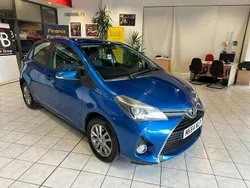 Blue Used 2014 Toyota Yaris Hatchback | £4,492 (Fair price)