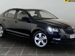 Black Used 2020 Skoda Octavia SE Drive Hatchback | £10,495 (Good price)