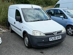 White Used 2002 Vauxhall Combo MPV | £250 (Super price)