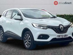 White Used 2022 Renault Kadjar Equilibre SUV | £14,366 (Fair price)