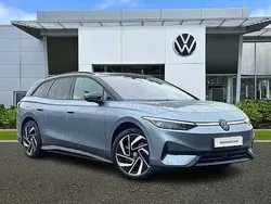 Stonewashed blue Used 2024 VW ID.7 Pro Sedan | £36,950 (Expensive)