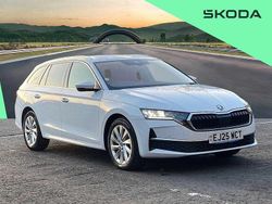White Used 2025 Skoda Octavia SE L Estate | £27,846 (Expensive)