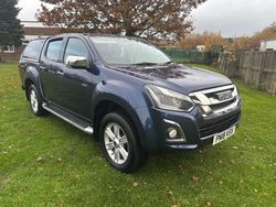 Blue Used 2018 Isuzu D-Max Pickup | £12,995 (Fair price)