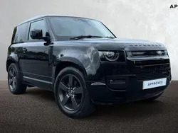 Used 2025 Land Rover Defender SE Dynamic SUV | £49,248
