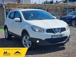 White Used 2013 Nissan Qashqai Acenta SUV | £3,650 (Good price)
