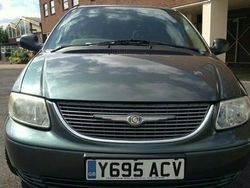 Used 2001 Chrysler Voyager MPV | £1,580