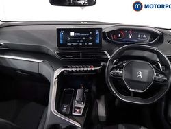 Used 2023 Peugeot 3008 Allure Estate | £18,049 (Good price)