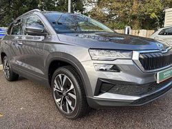 Graphite grey metallic Used 2022 Skoda Karoq SE L SUV | £21,995 (Fair price)