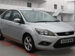 Silver Used 2008 Ford Focus Zetec Hatchback | £990 (Fair price)
