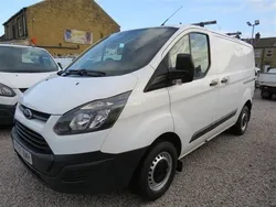 White Used 2017 Ford Transit Custom Van | £11,940 (Expensive)