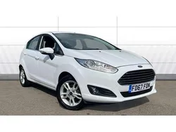 White Used 2017 Ford Fiesta Zetec Hatchback | £7,233 (Fair price)