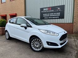 White Used 2014 Ford Fiesta Titanium Hatchback | £5,990 (Fair price)
