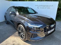 Black Used 2019 Audi Q8 Comfort SUV | £42,990 (Expensive)