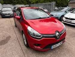 Red Used 2017 Renault Clio IV Dynamique Hatchback | £3,195