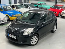 Black Used 2007 Toyota Yaris Hatchback | £1,000 (A bit pricey)