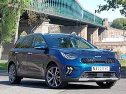 Blue Used 2022 Kia Niro 4 SUV | £20,998 (Fair price)