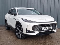 White Used 2024 MG HS Trophy SUV | £22,998 (Expensive)