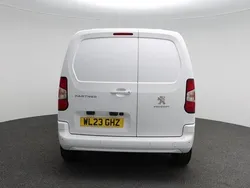 White Used 2023 Peugeot Partner Premium MPV | £15,499 (Expensive)