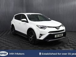 White Used 2016 Toyota RAV4 SUV | £8,995 (Fair price)