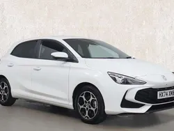 White Used 2024 MG MG3 Trophy Hatchback | £18,290 (Fair price)