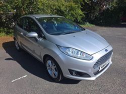 Silver Used 2016 Ford Fiesta Zetec Hatchback | £3,995 (Good price)