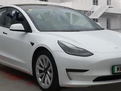 White Used 2021 Tesla Model 3 Long Range AWD Sedan | £18,699 (Fair price)