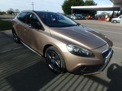 Gold Used 2013 Volvo V40 CC SE Lux Estate | £7,450 (Good price)