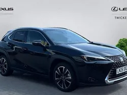 Used 2025 Lexus UX 300h SUV | £36,950 (Good price)