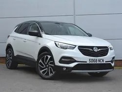 White Used 2018 Vauxhall Grandland X Elite SUV | £10,995 (Expensive)