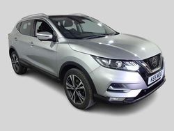 Silver Used 2017 Nissan Qashqai N-Connecta SUV | £11,559 (Expensive)