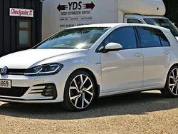 White Used 2018 VW Golf VII GTD Hatchback | £12,995 (Fair price)