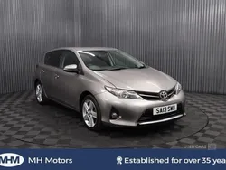 Bronze Used 2013 Toyota Auris Sport Hatchback | £5,495 (Good price)