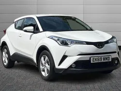 Pure white Used 2019 Toyota C-HR SUV | £13,195 (Good price)
