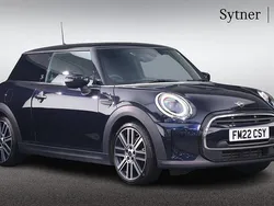 Black Used 2022 Mini Cooper Exclusive Hatchback | £18,250 (A bit pricey)