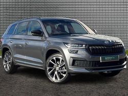 Graphite grey metallic Used 2022 Skoda Kodiaq SportLine SUV | £29,526 (Fair price)
