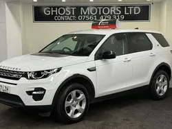 White Used 2017 Land Rover Discovery Sport Pure SUV | £8,495 (Super price)